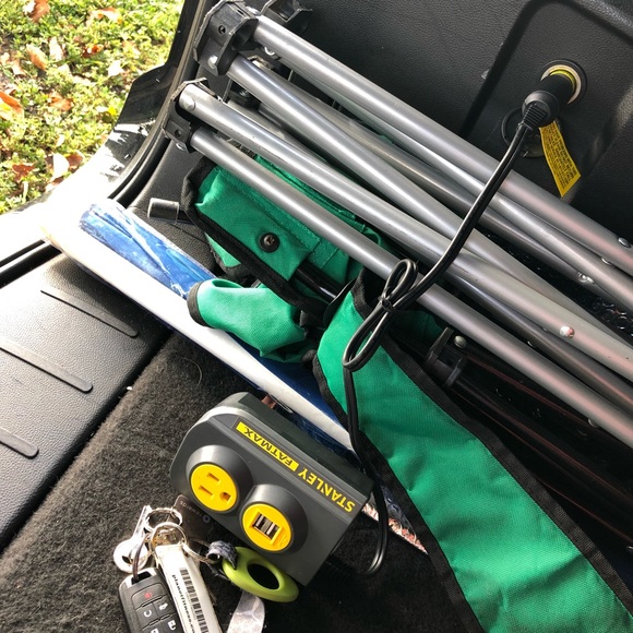 FatMax 140W Power Inverter with USB - Picture 7 of 7